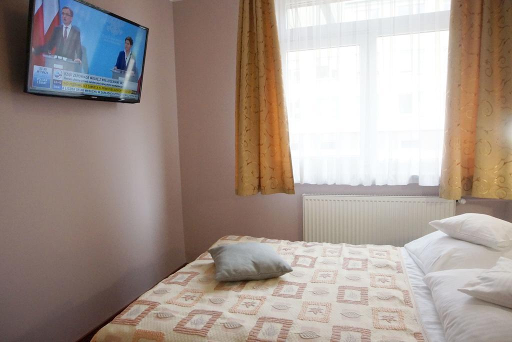 Hotel Unibus Bielsk Podlaski Eksteriør bilde