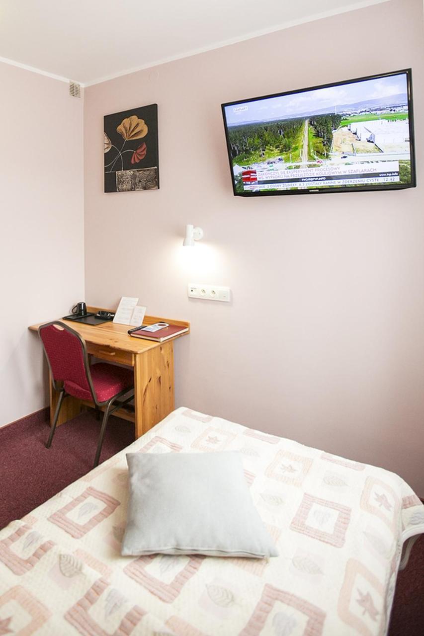 Hotel Unibus Bielsk Podlaski Eksteriør bilde